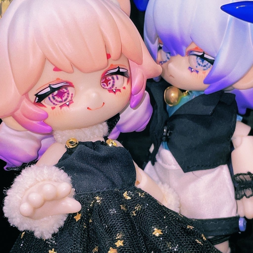 捕食者アイ キュリアス (12mmカボションアイ)