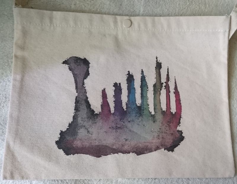 虹色ナメクジ(サコッシュ)