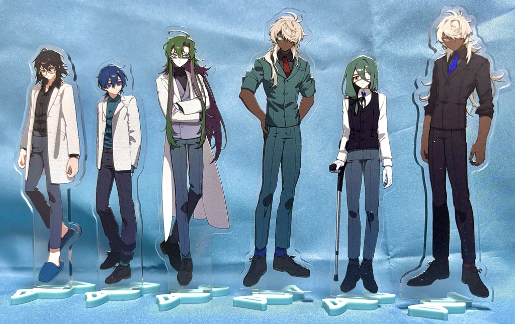 等身アクリルスタンド