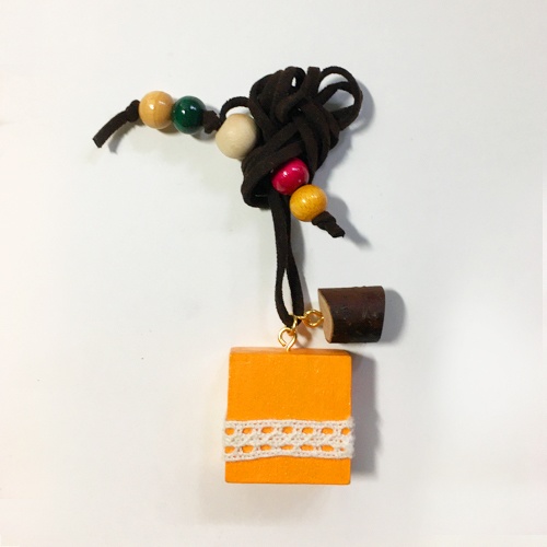 レースネックレス各種