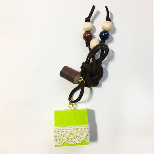 レースネックレス各種