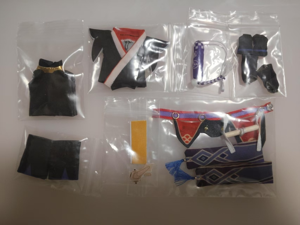 実物展示　オビツ服