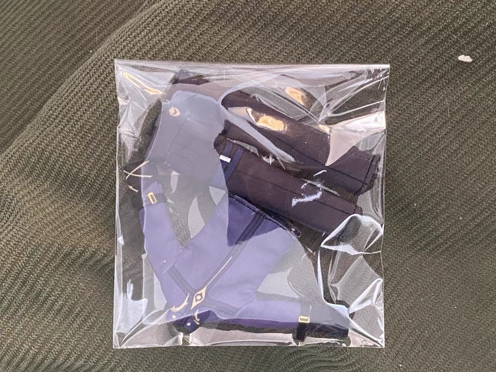 実物展示　オビツ服