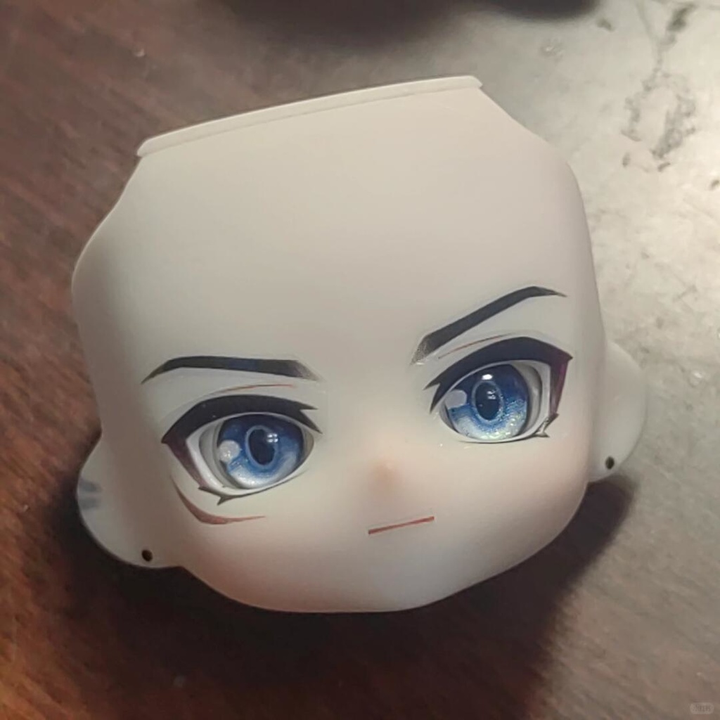 リオセスリ　カスタムフェイス