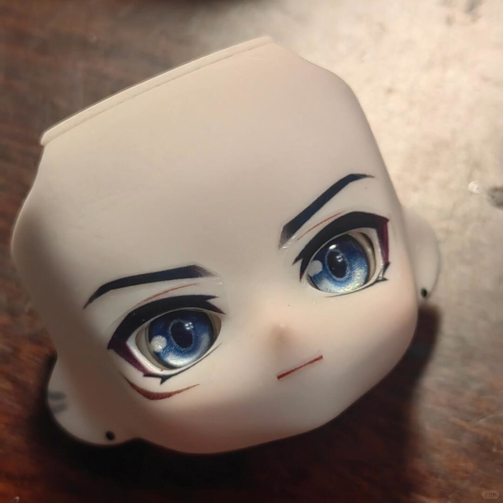 リオセスリ　カスタムフェイス