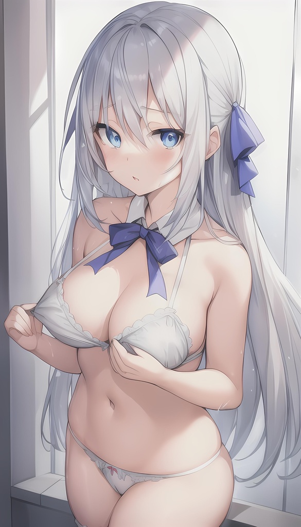 シロネの下着姿