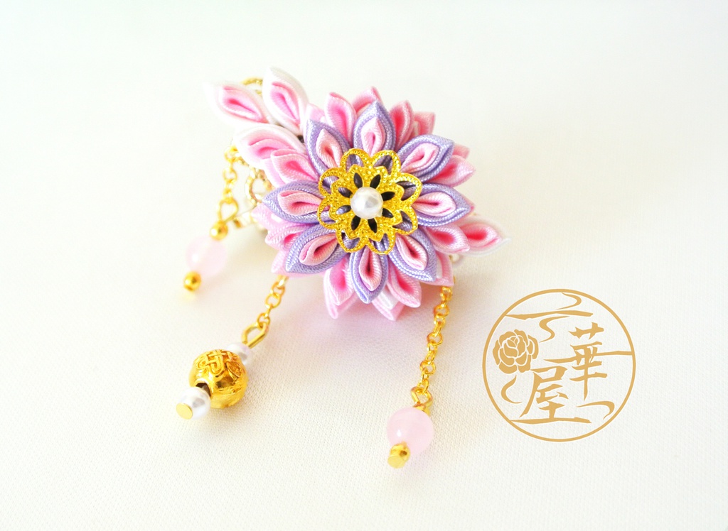 つまみ細工イヤリング(単品)/薄桜(ウスザクラ)