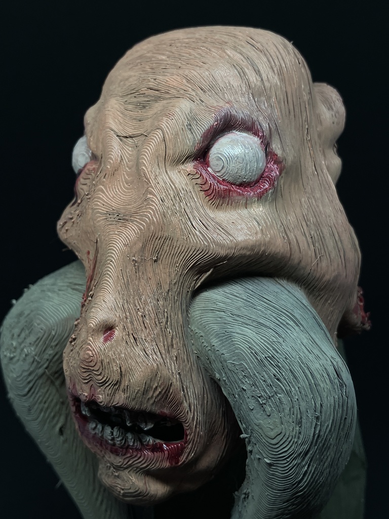 セイウチ男の老後 〜胸像〜