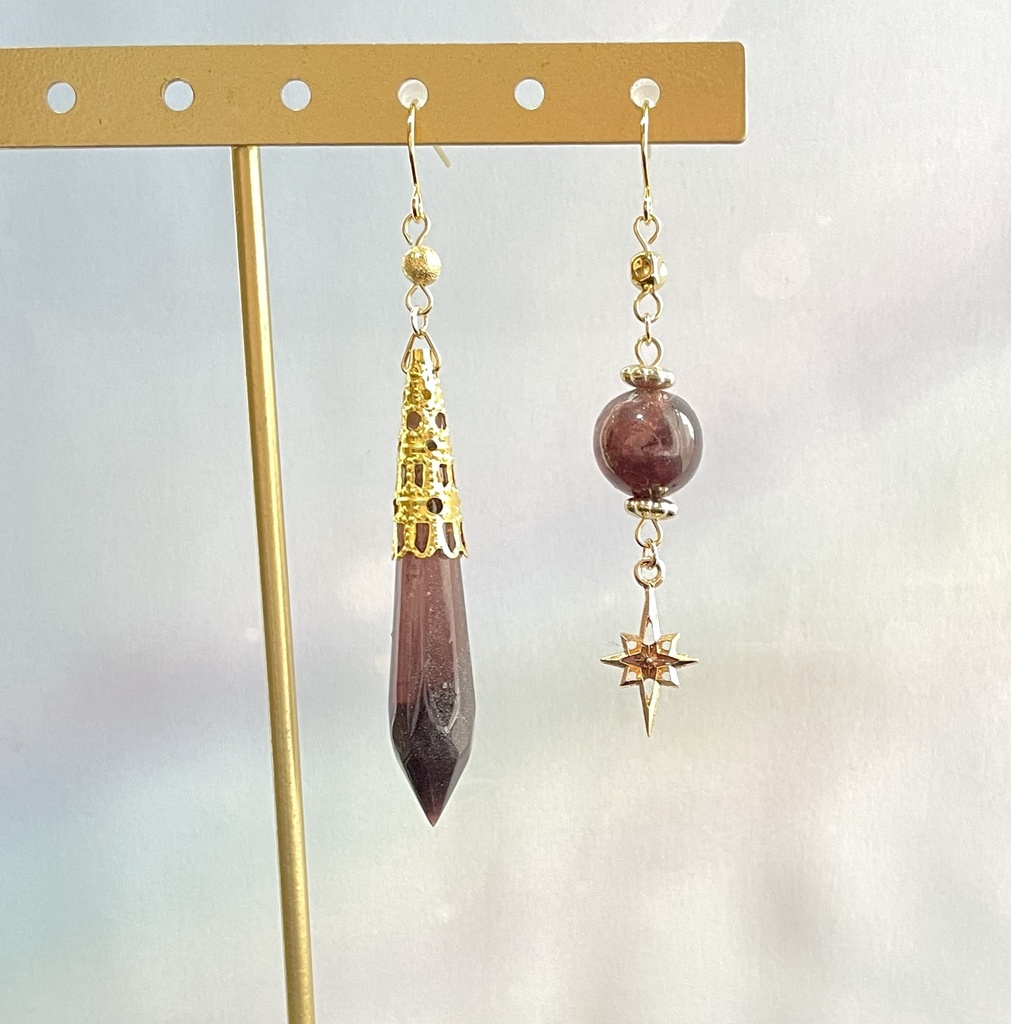 原神・鍾離イメージ・アシンメトリーピアス(イヤリング等変更可能)