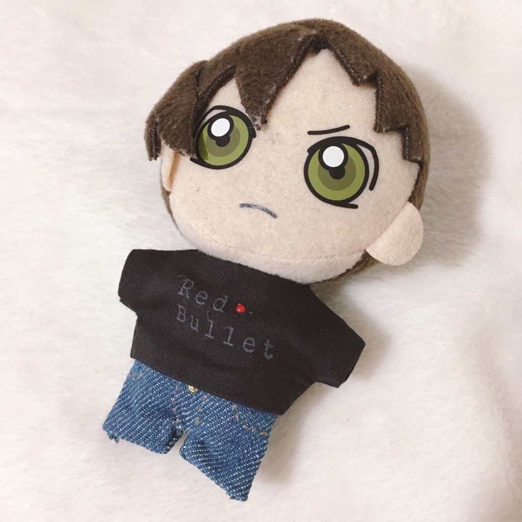 Red Bullet Tシャツ