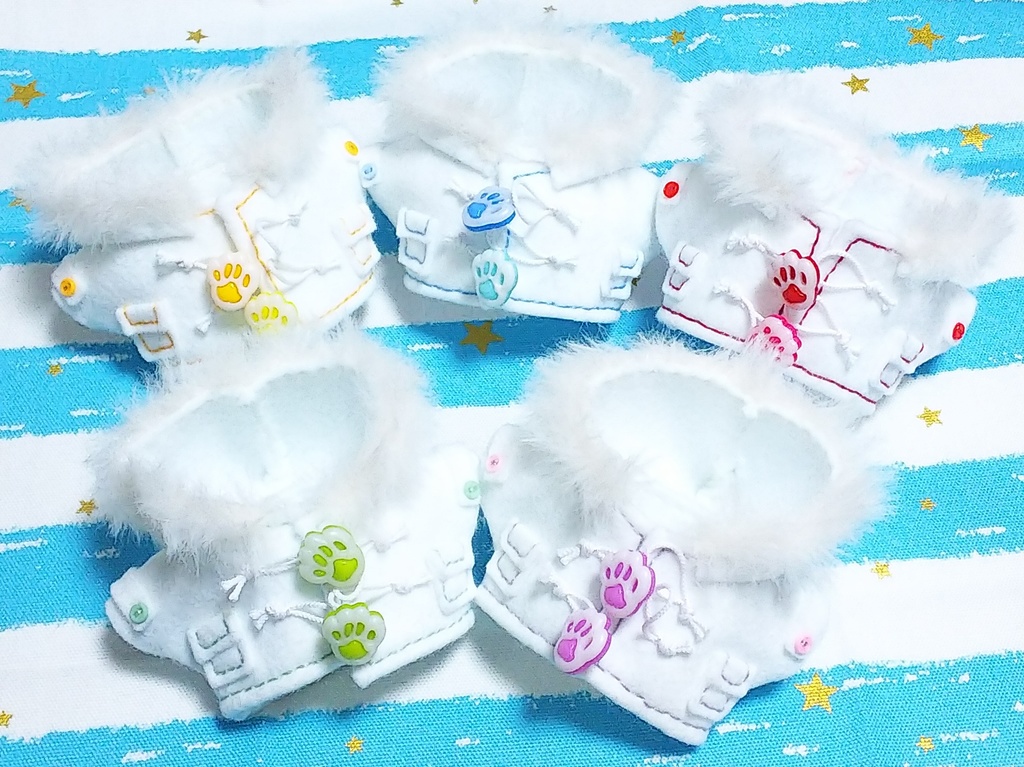 ぬい服【にくきゅーボタンのまっしろダッフルコート】