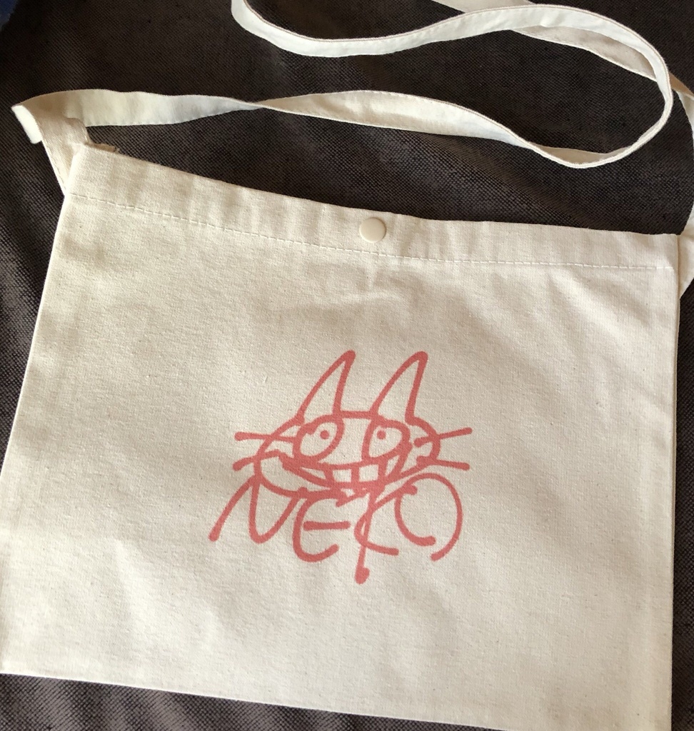 やばNEKOサコッシュ