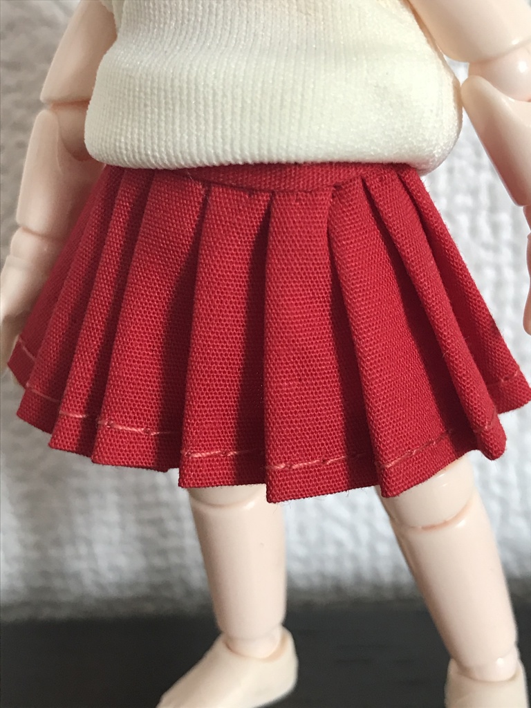 オビツ11  プリーツスカート　red