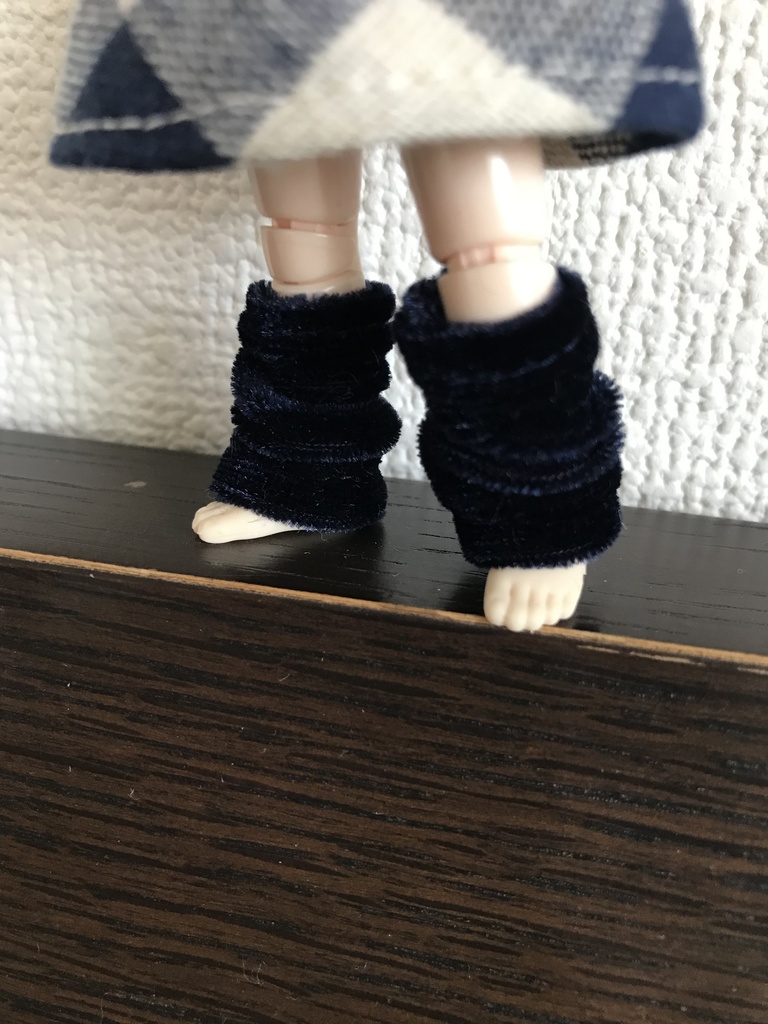 オビツ11  ヘルベッドのレッグウォーマー　ネイビー