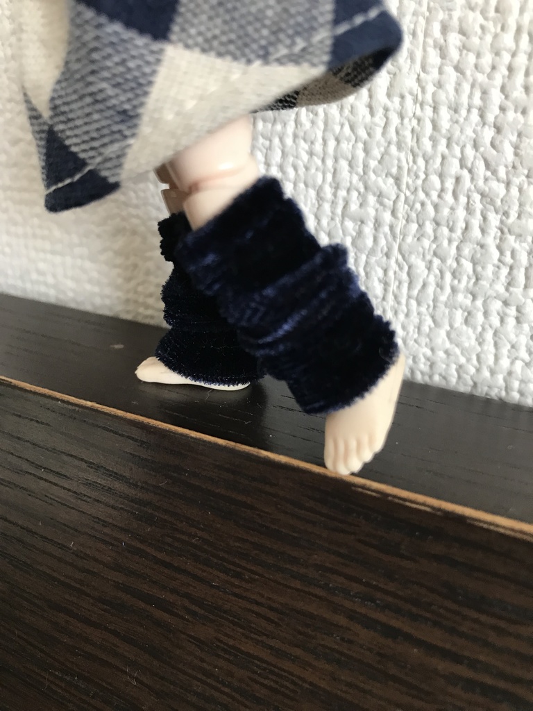 オビツ11  ヘルベッドのレッグウォーマー　ネイビー