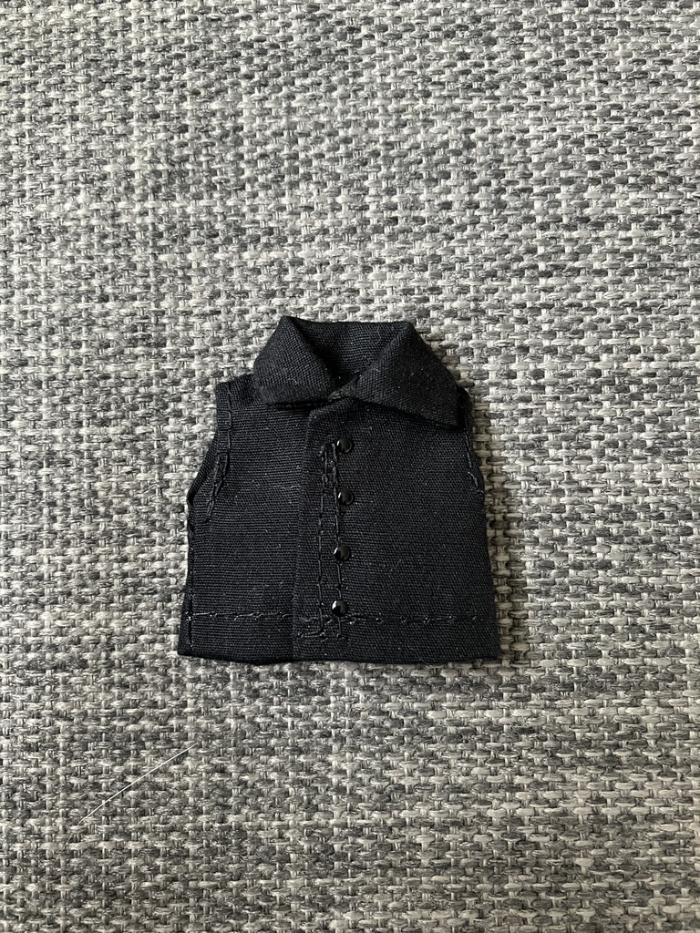 オビツ11  ノースリーブシャツ　black