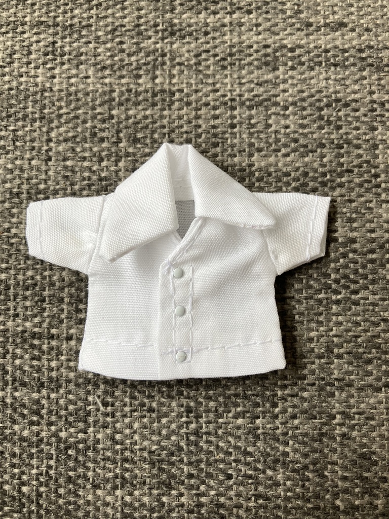オビツ11  Vネック半袖シャツ　white