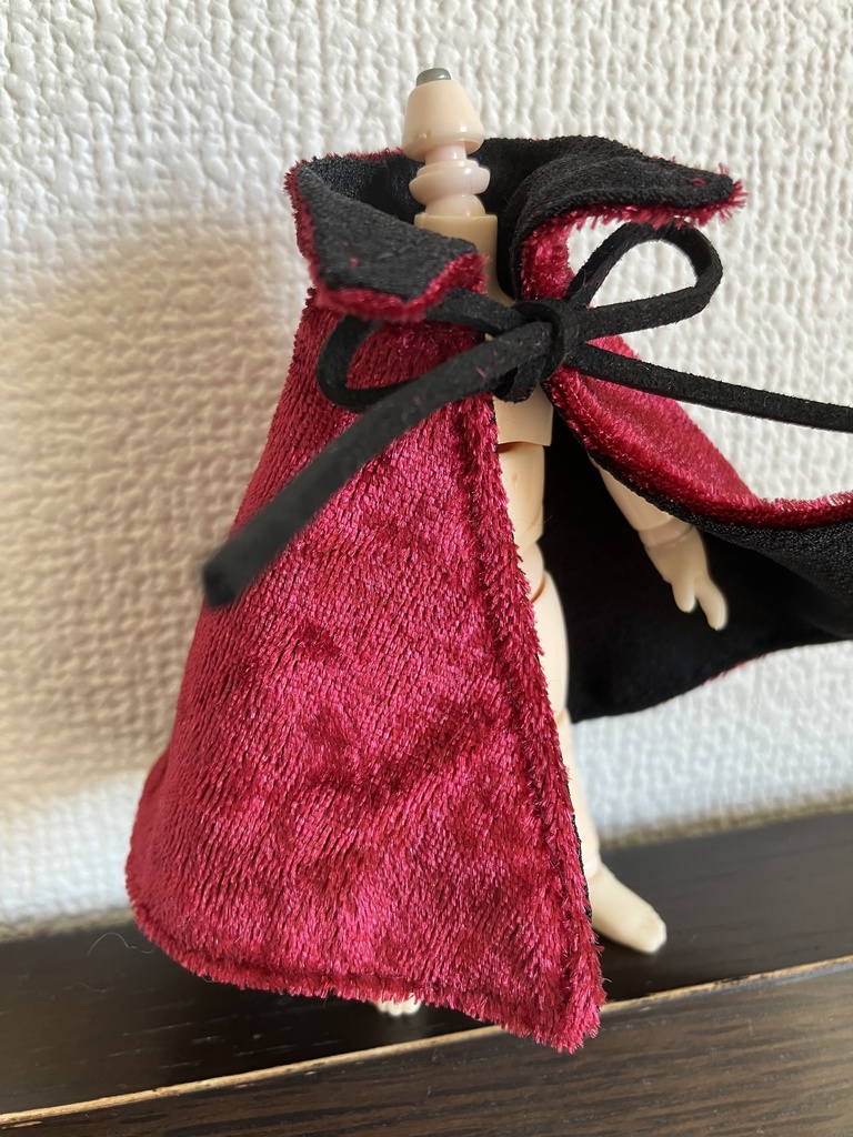 オビツ11  ベルベットのマント　red