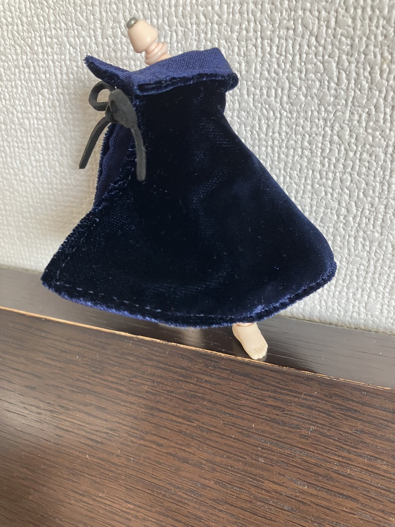 オビツ11  ベルベットのマント　ネイビー