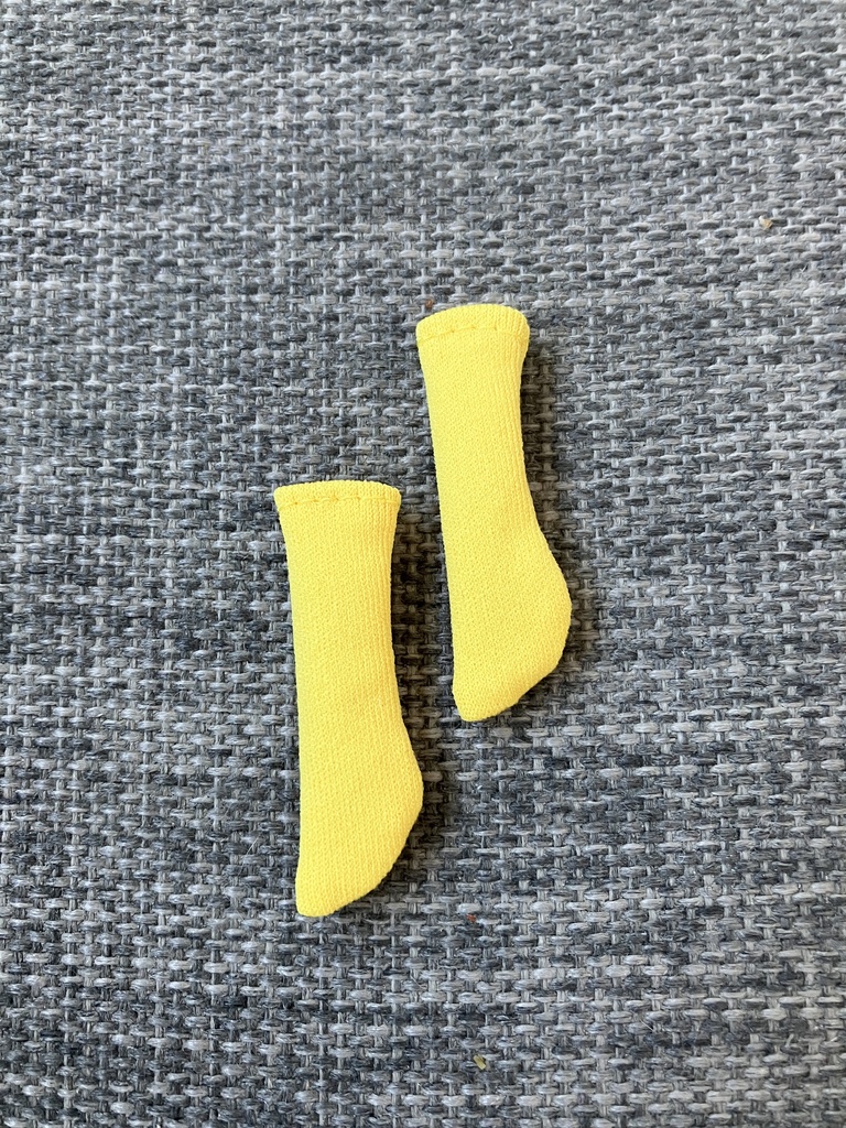 オビツ11  靴下　yellow