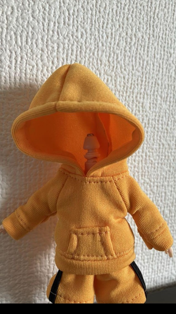 オビツ11  シンプルなパーカー　mango orange
