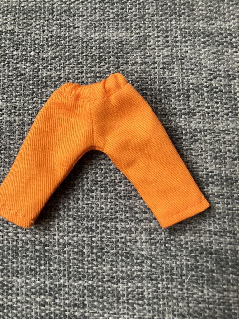 オビツ11  シンプルなパンツ　vivid orange