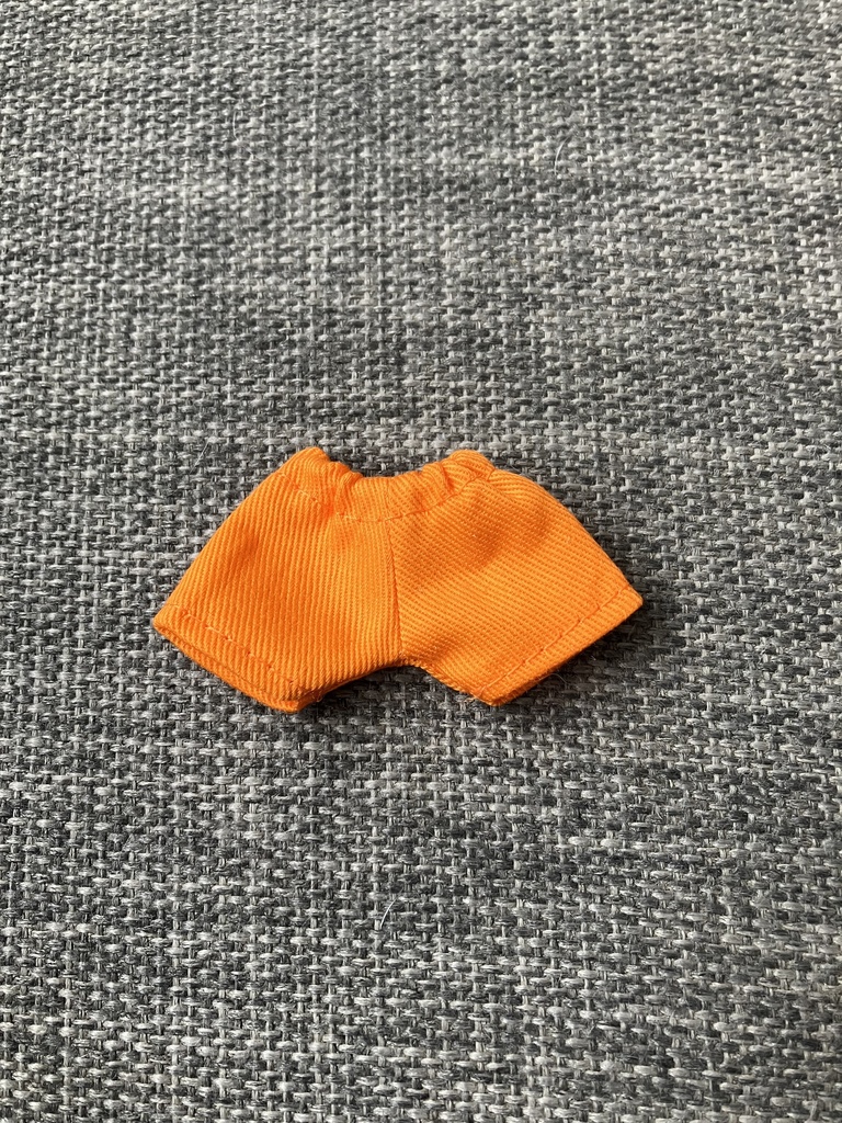 オビツ11  ショートパンツ　vivid orange