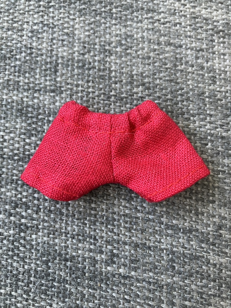 オビツ11  上質な麻のショートパンツ　red