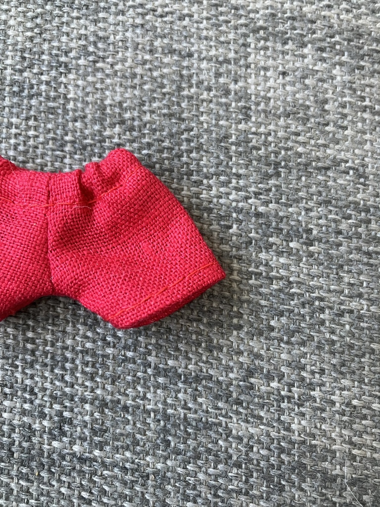 オビツ11  上質な麻のショートパンツ　red
