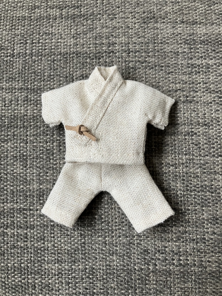 上質な麻の甚平　beige