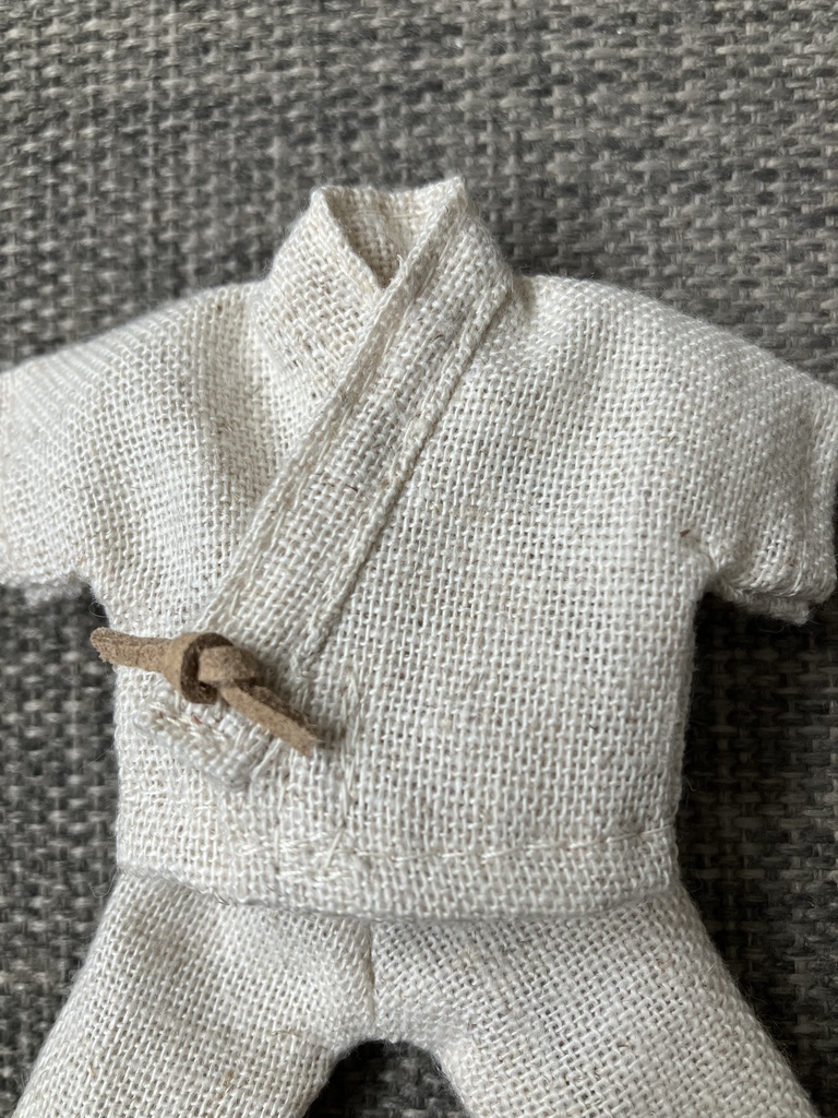 上質な麻の甚平　beige