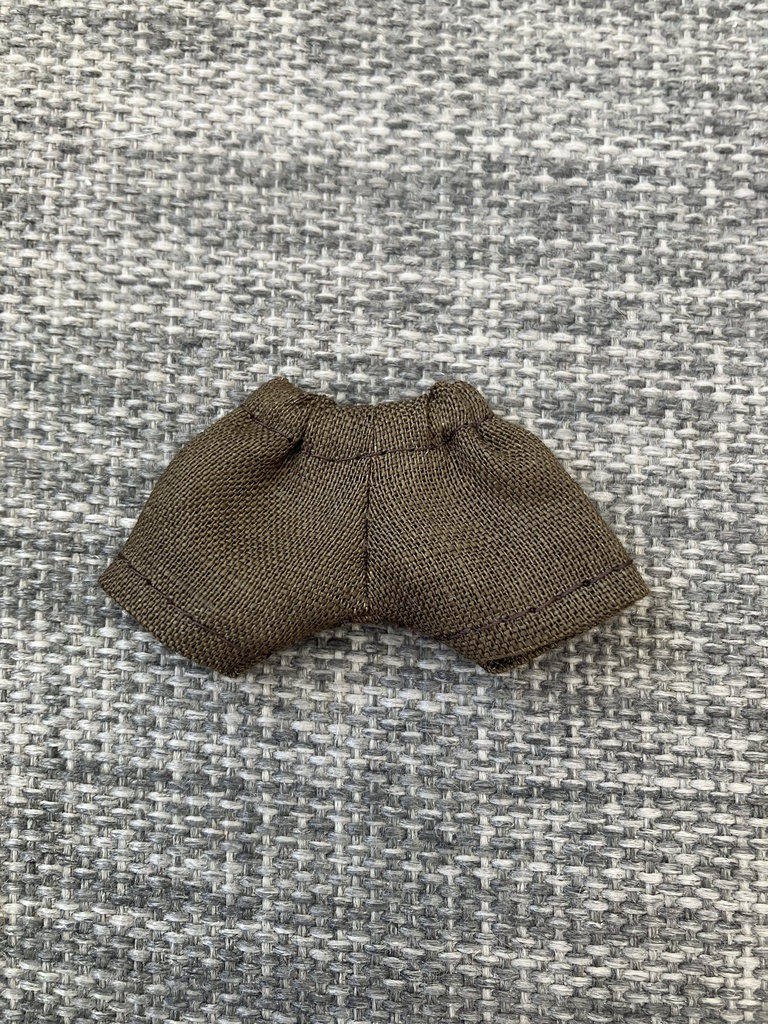 オビツ11  上質な麻のショートパンツ　khaki