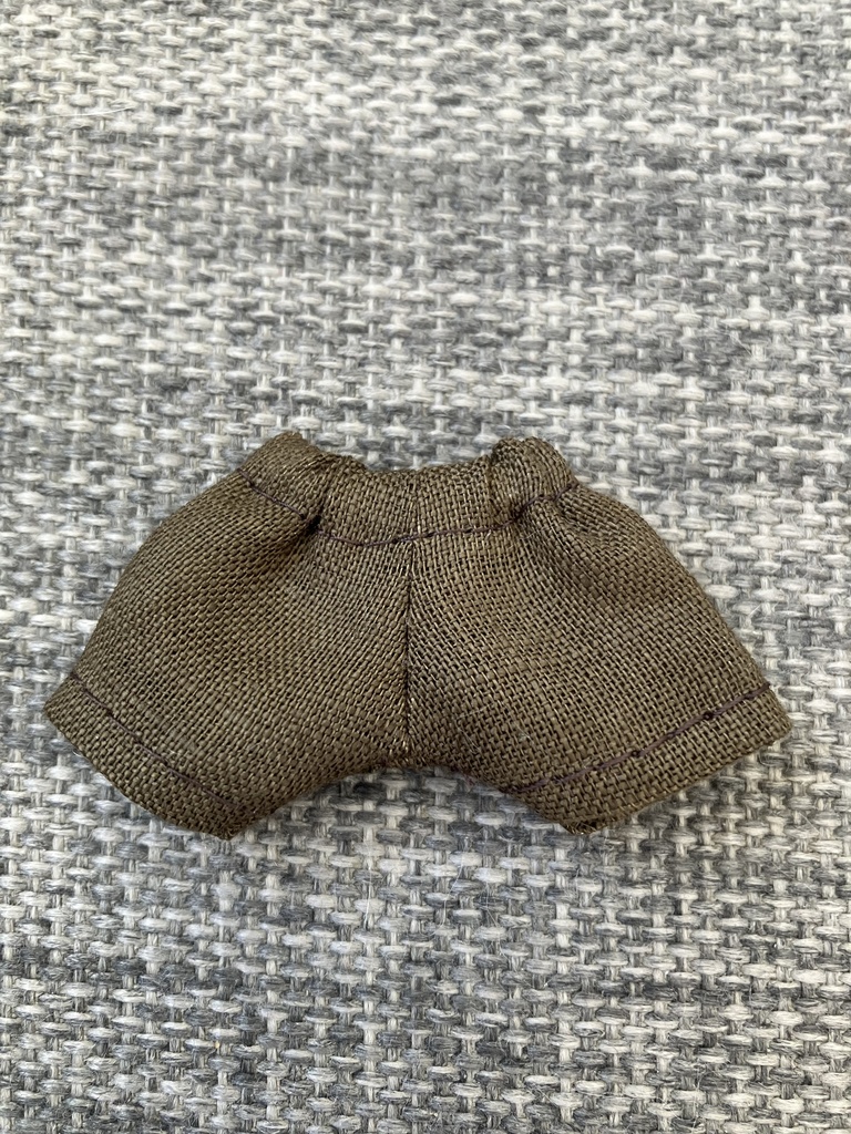 オビツ11 上質な麻のショートパンツ　khaki