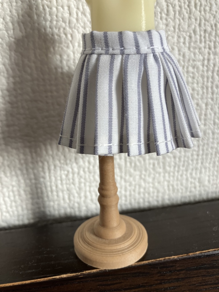オビツ11  プリーツスカート　ストライプ