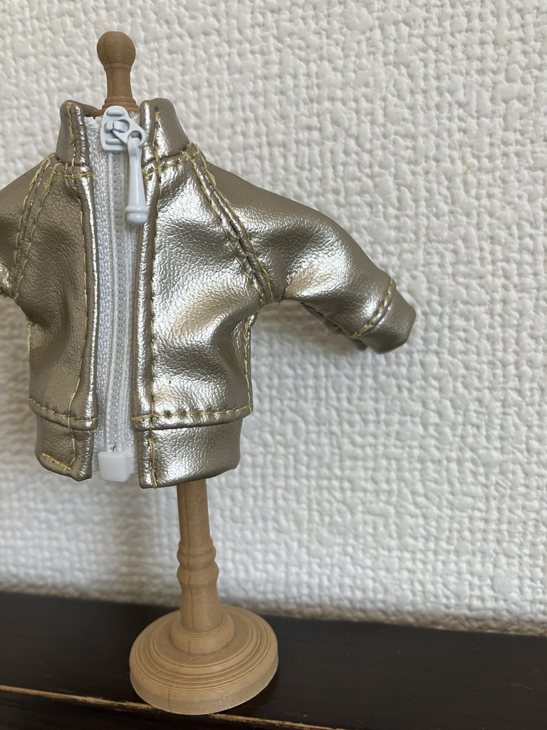オビツ11  ブルゾン　gold