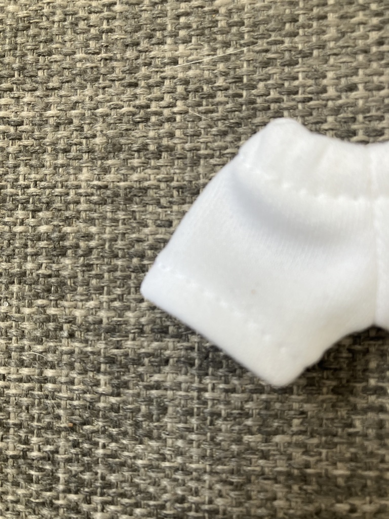 オビツ11  ジャージ素材のショートパンツ　white