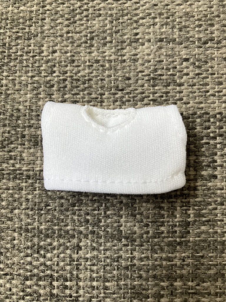 オビツ11  ショートタンクトップ　white