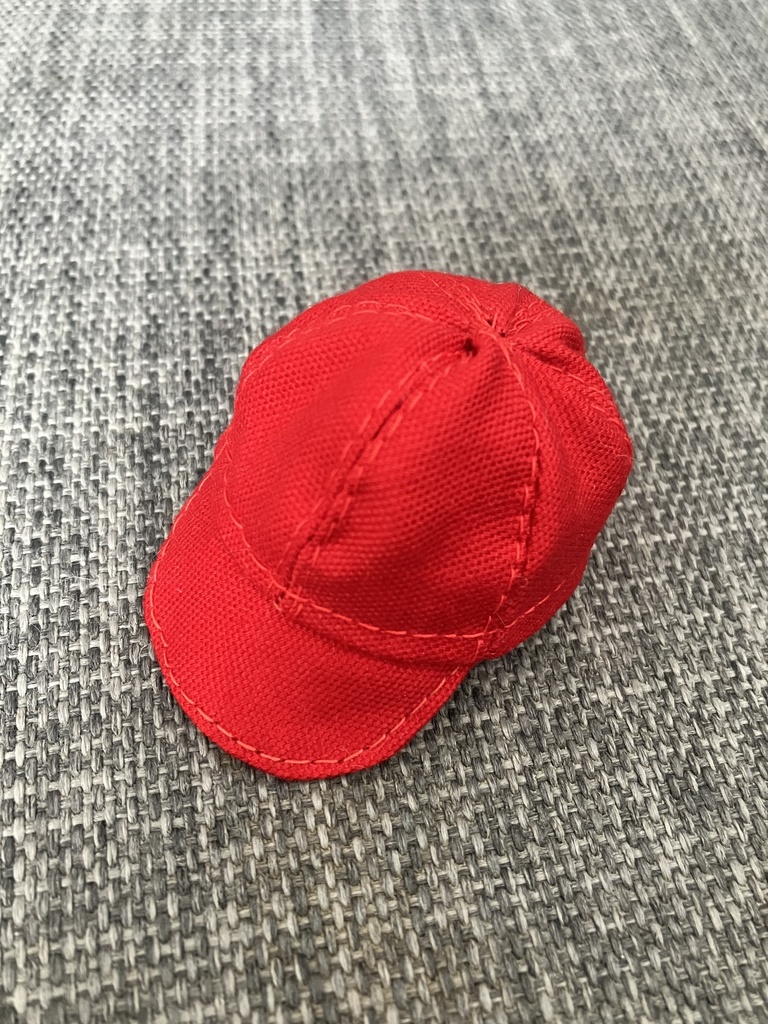 オビツ11  キャップ　赤