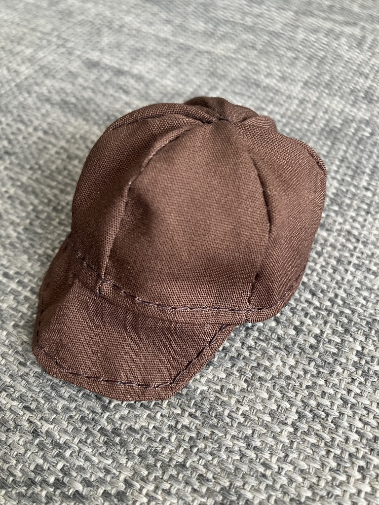オビツ11  キャップ　brown