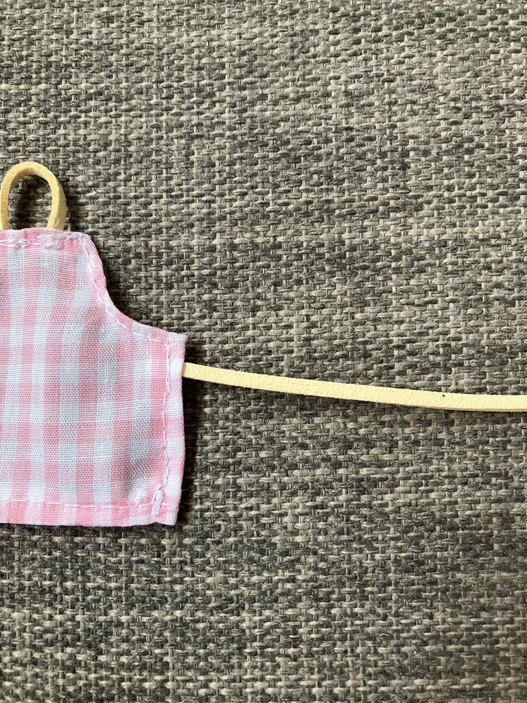オビツ11 　チェックのエプロン　pink