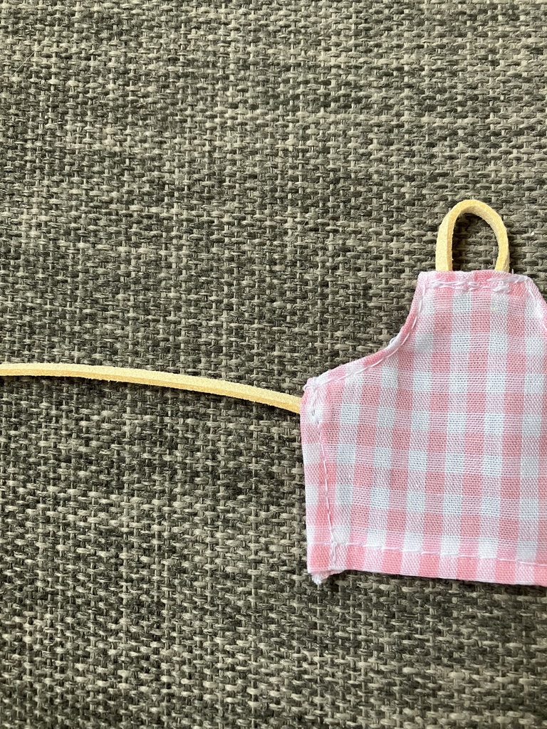 オビツ11 　チェックのエプロン　pink