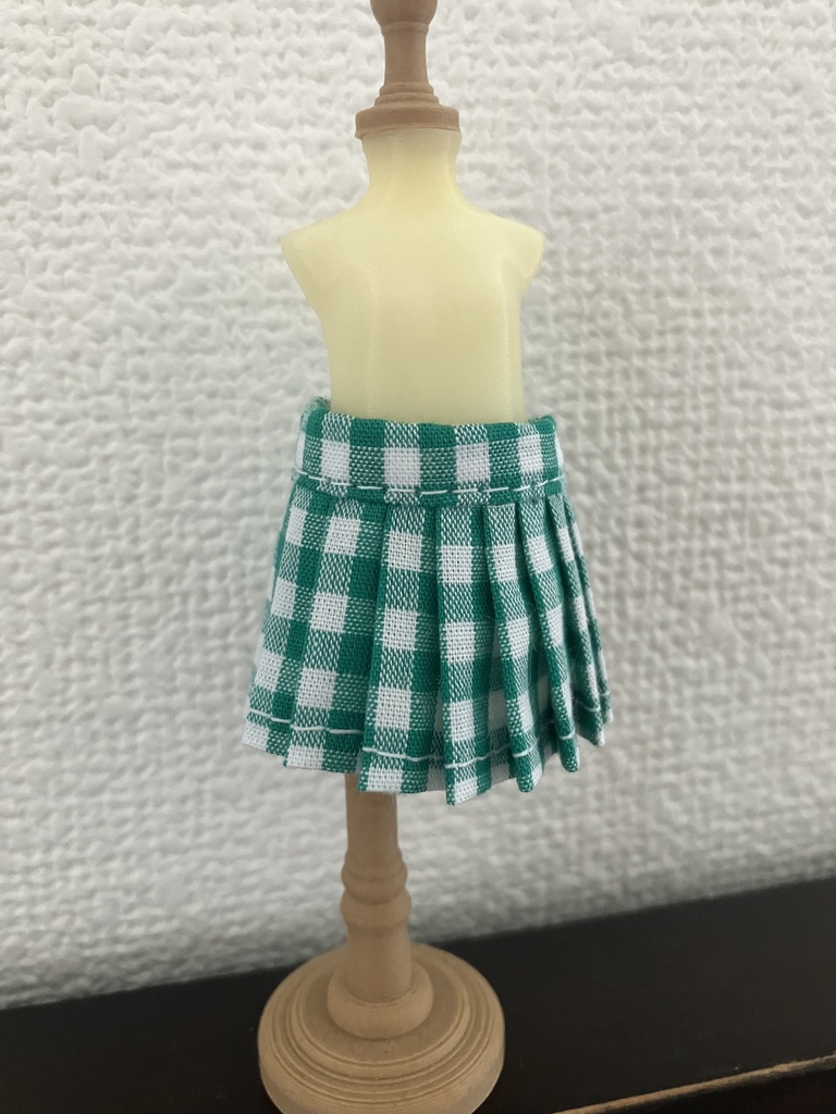 オビツ11  ギンガムチェックのプリーツスカート　green