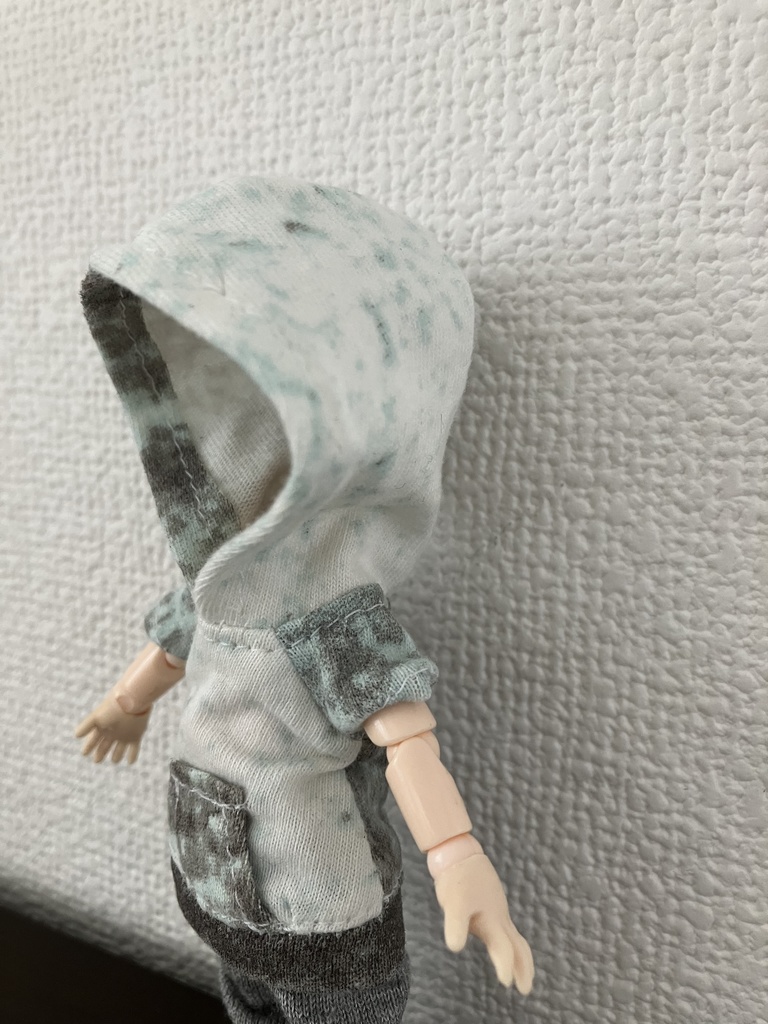 オビツ11  半袖パーカー