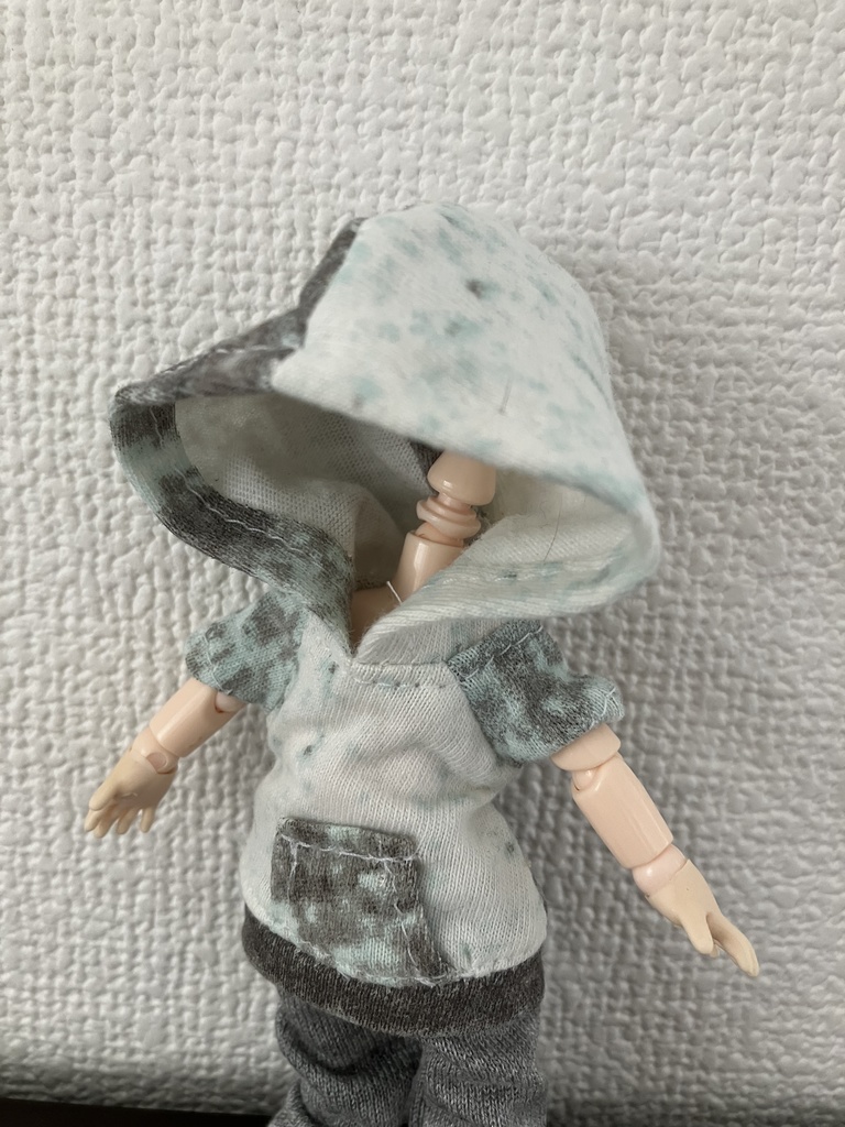 オビツ11  半袖パーカー
