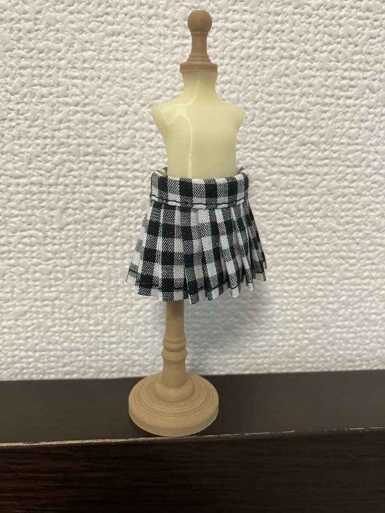 オビツ11  プリーツスカート　チェック　black
