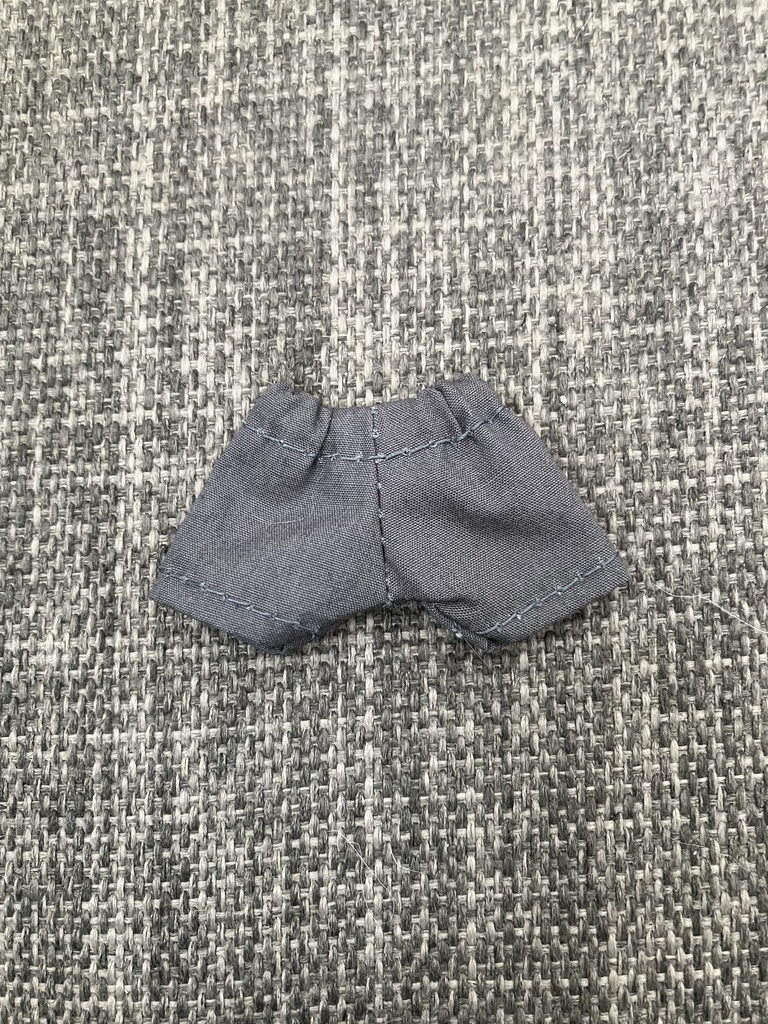 オビツ11  ショートパンツ　grey