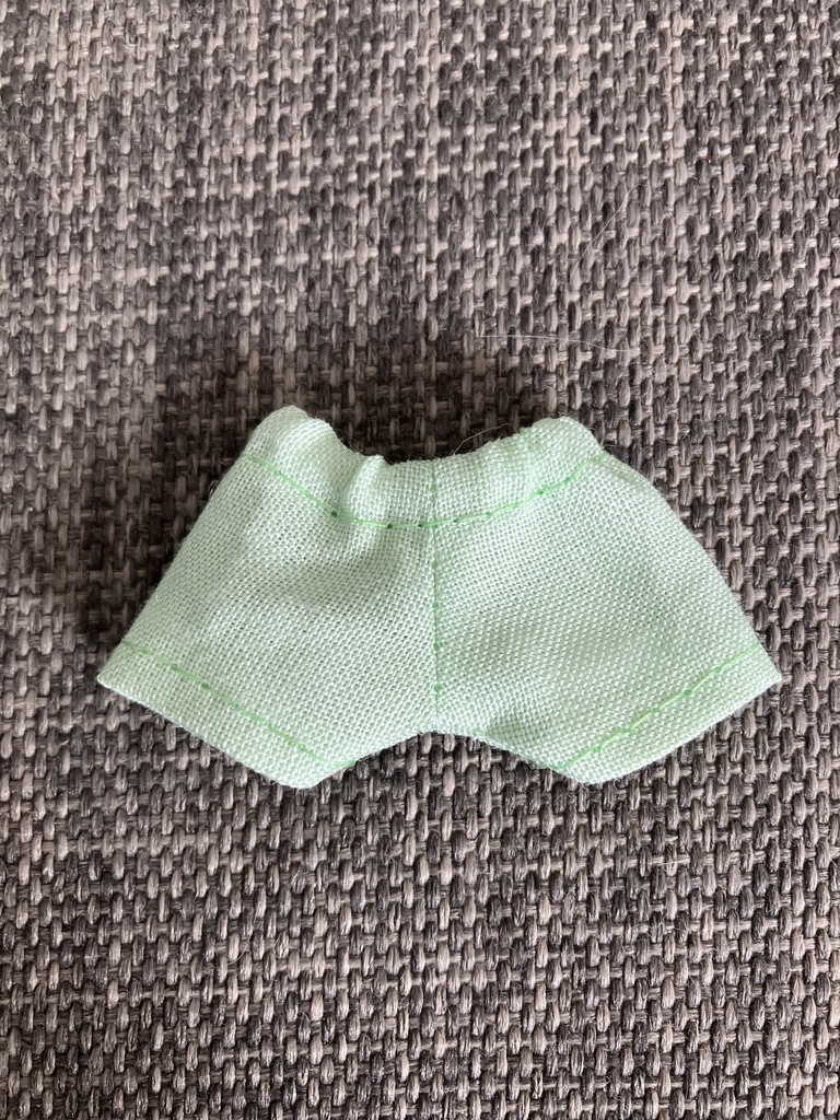 オビツ11  上質な麻のショートパンツ　green