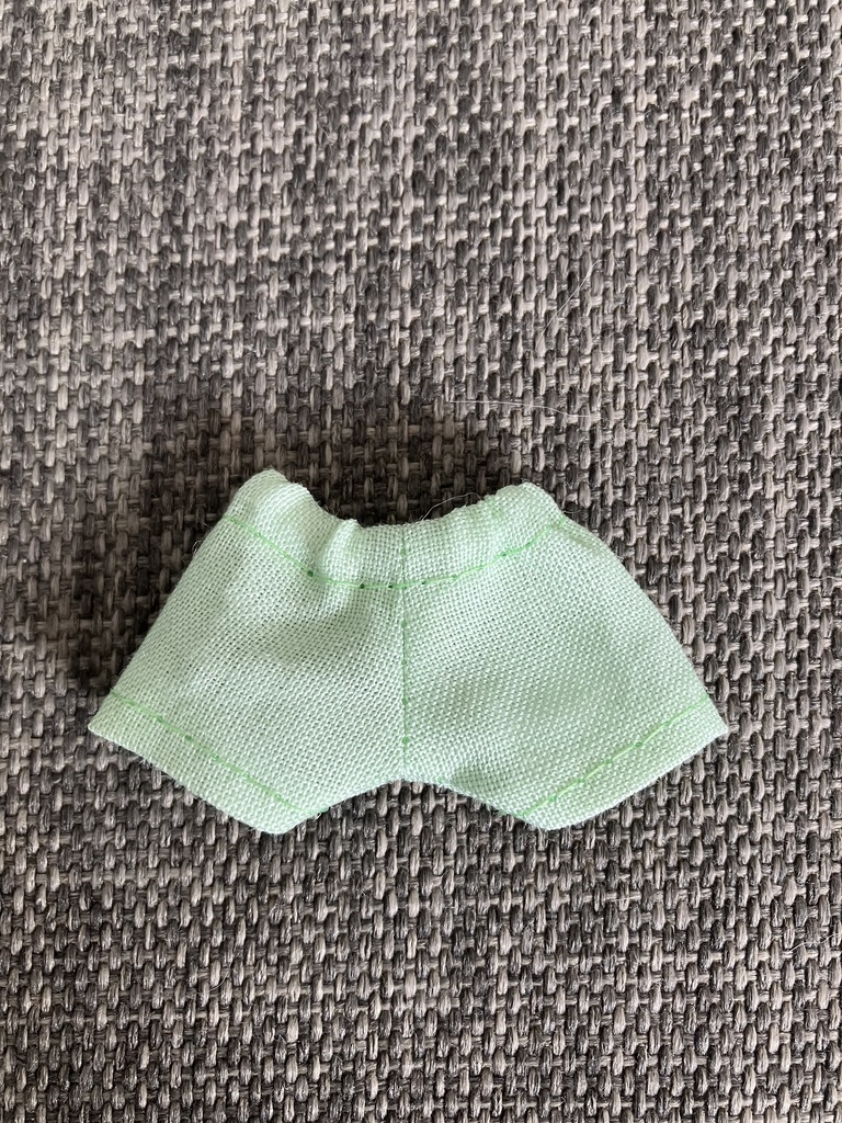 オビツ11  上質な麻のショートパンツ　green
