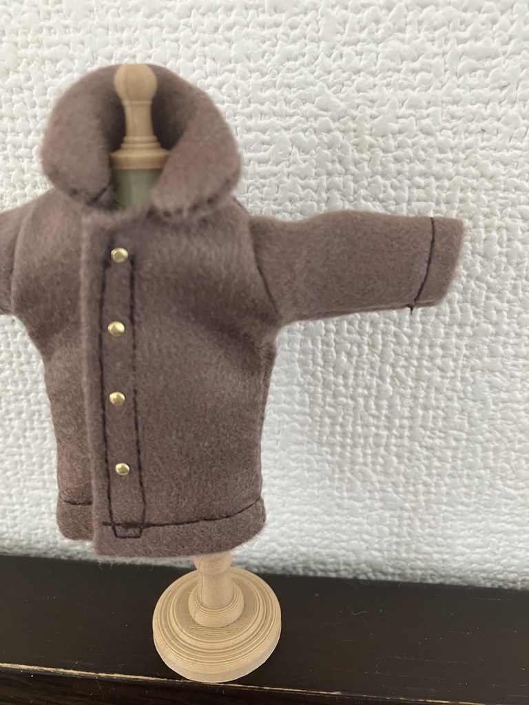 オビツ11  コート　brown