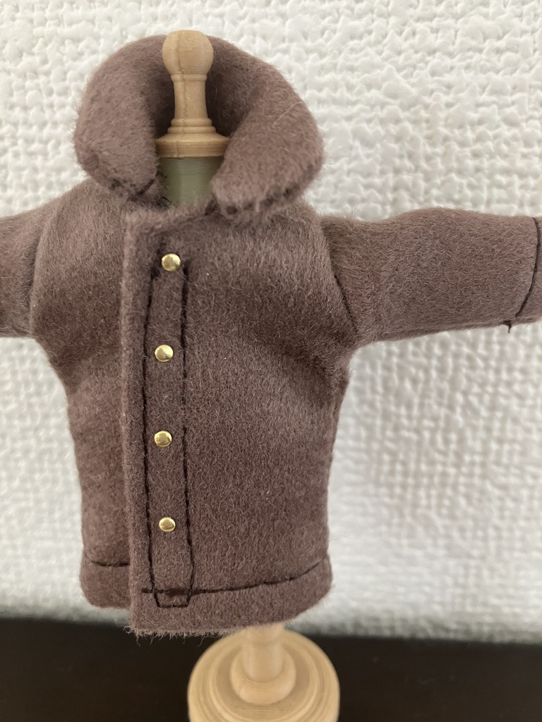 オビツ11  コート　brown